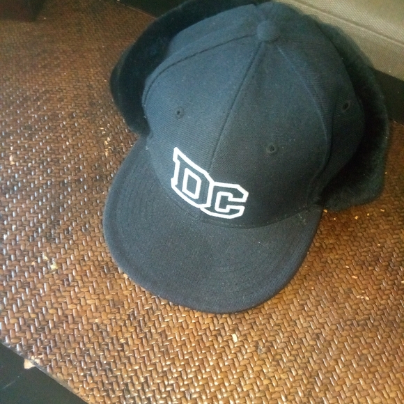 Hat - Picture 1 of 5